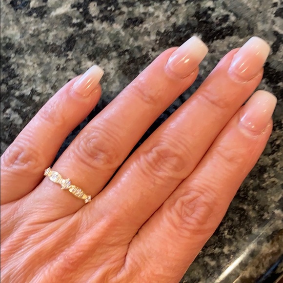 New 14K Gold CZ Wedding Band Promise Ring - Picture 6 of 15